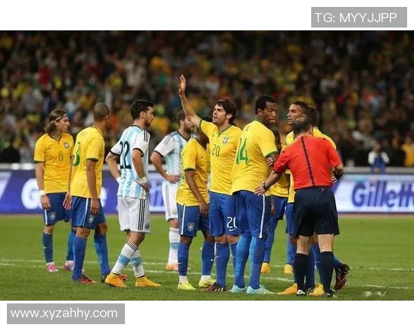 南美足球巨星与亚洲足球明星的巅峰对决与精彩瞬间解析 南美足球巨星与亚洲足球明星的巅峰对决与精彩瞬间解析